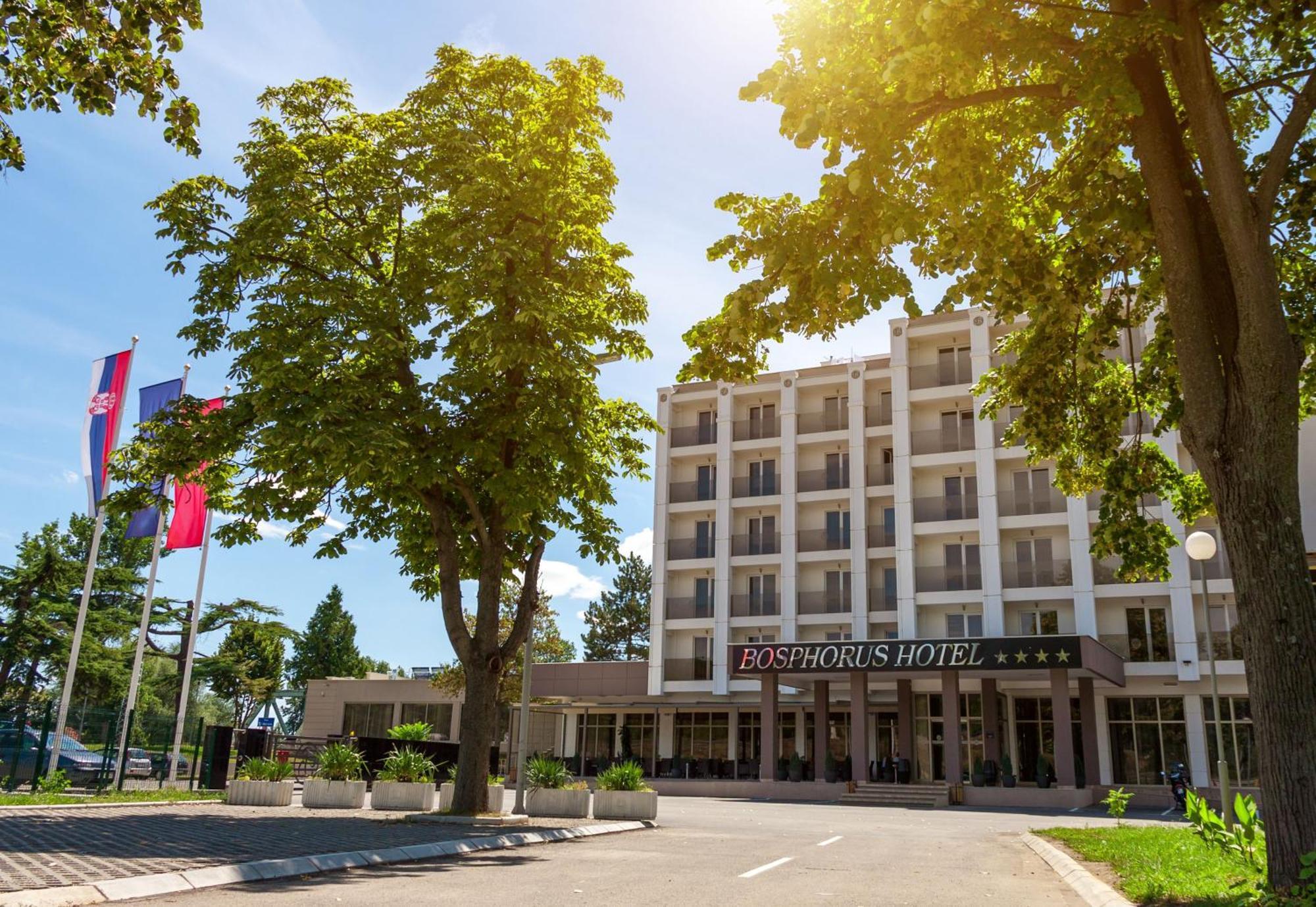 אלכסינץ Bosphorus Hotel מראה חיצוני תמונה