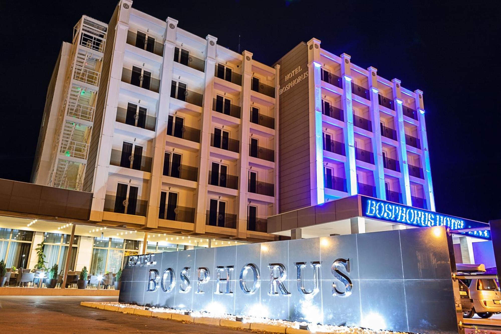 אלכסינץ Bosphorus Hotel מראה חיצוני תמונה