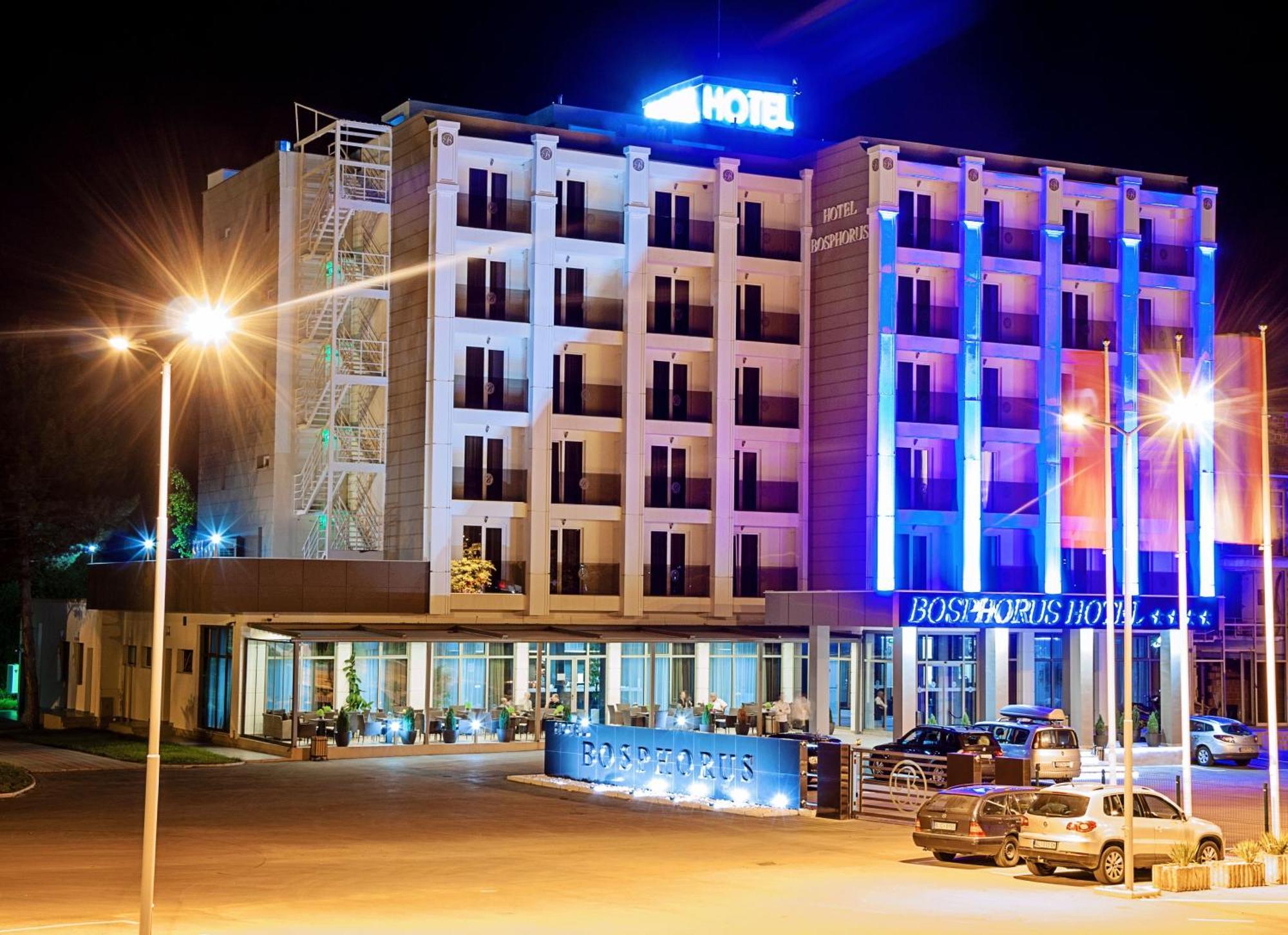 אלכסינץ Bosphorus Hotel מראה חיצוני תמונה